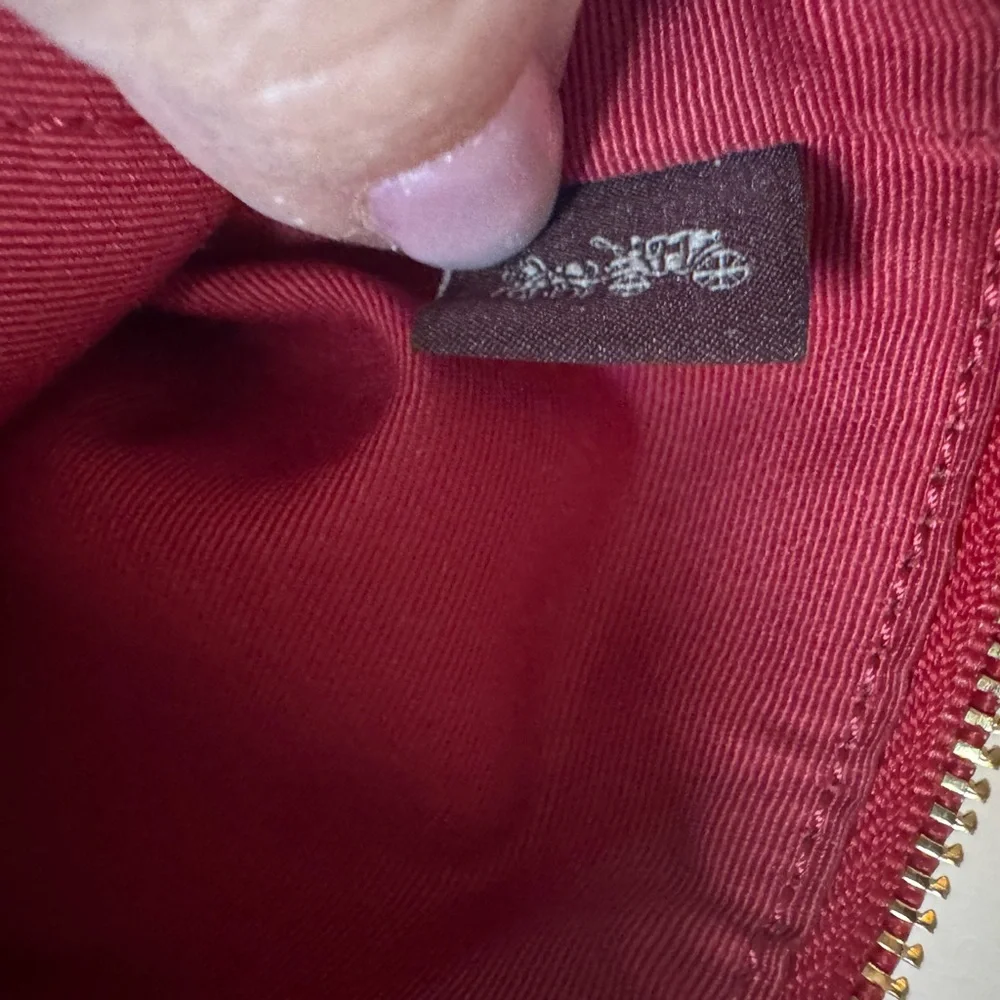 Coach Tan and Red Signature Wristlet and a Coach bucket hat NWT - Picture 11 of 13